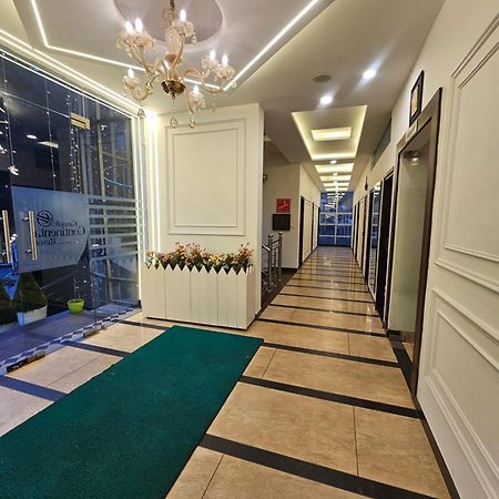 Hotel Kasauli View !! Balcony Rooms ! Terrace ! Restaurant ! Main Highway ! Garden !! Esterno foto